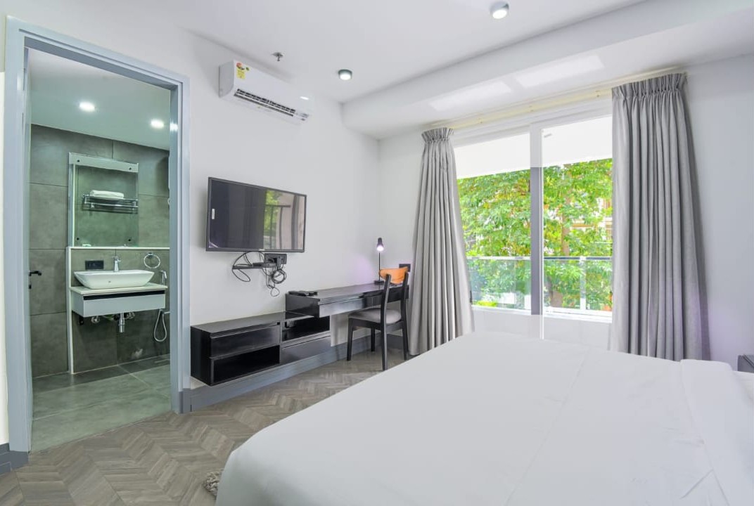 GRAND SUITES STUDIO APARTMENTS WITH PRIVATE BALCONY IN GURUGRAM